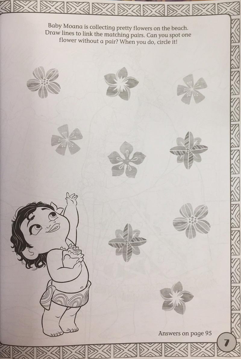 Disney Moana Mega Colouring