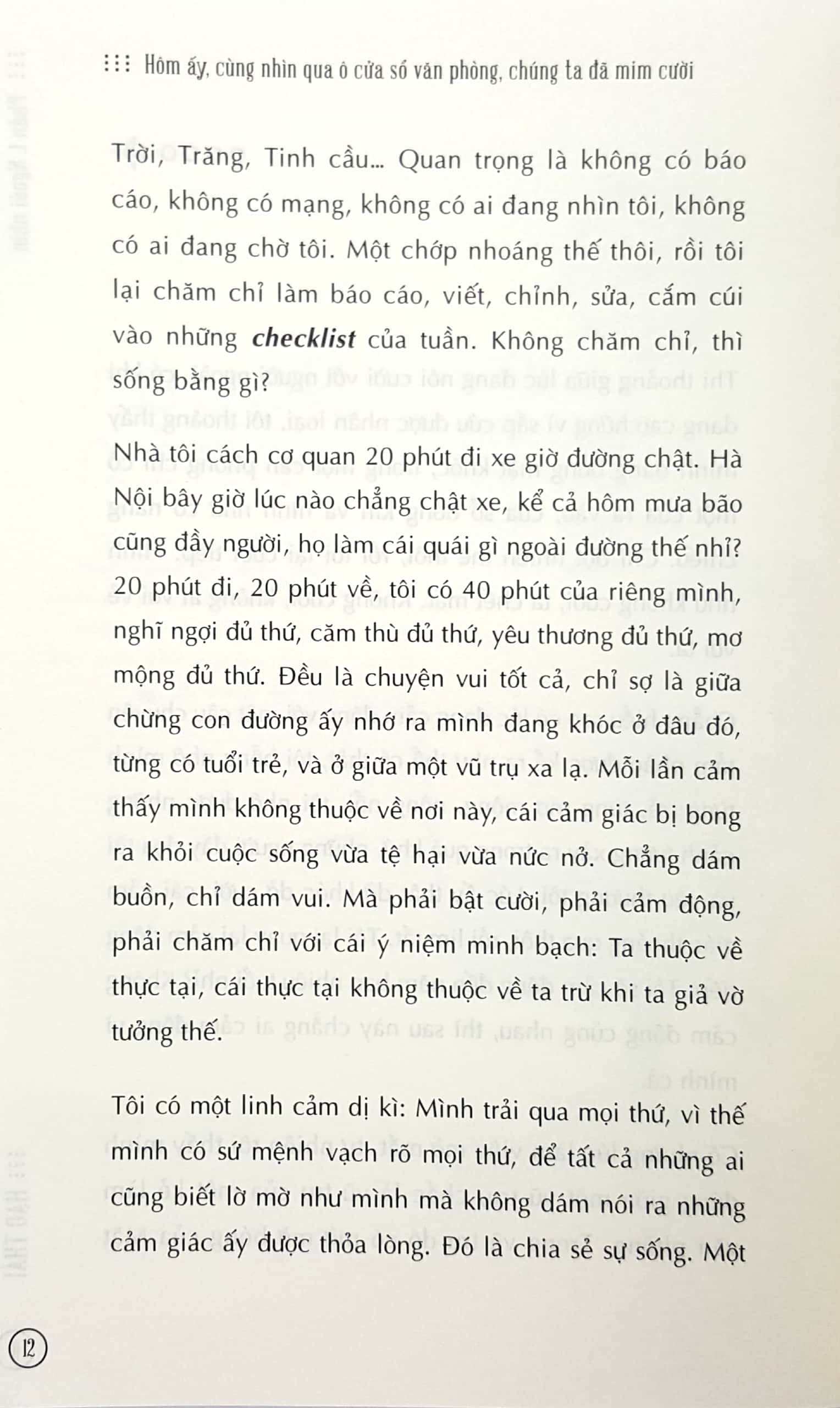 Tải sách Hôm Ấy, Cùng Nhìn Qua Ô Cửa Sổ Văn Phòng Chúng Ta Đã Mỉm Cười PDF đọc ebook online, epub online, nghe sách nói audio miễn phí.