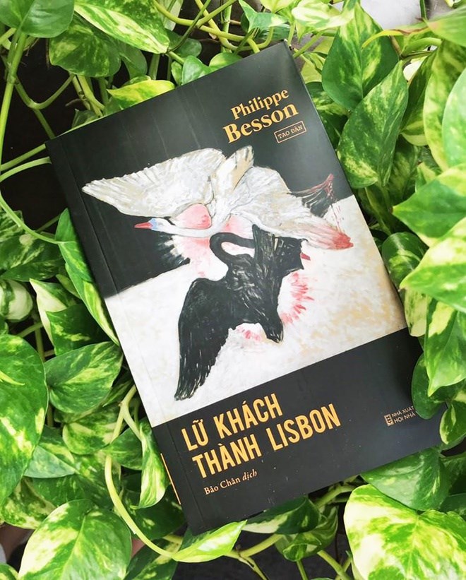 Lữ Khách Thành Lisbon PDF Lữ Khách Thành Lisbon PDF