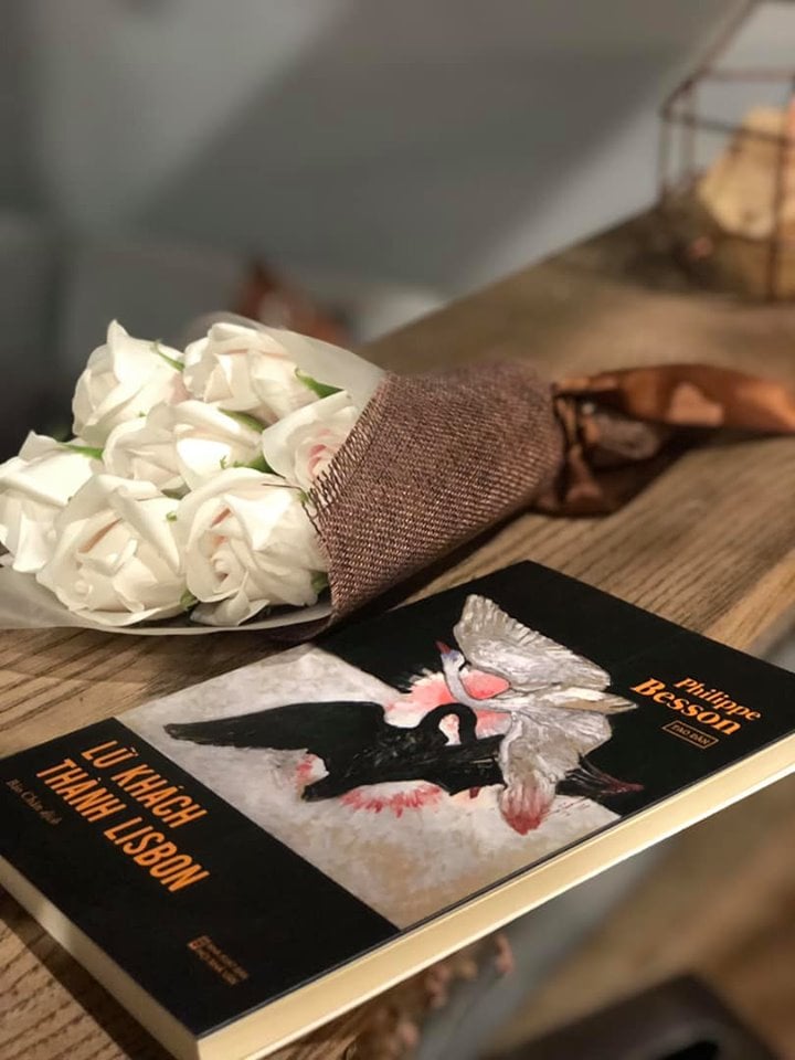 Lữ Khách Thành Lisbon PDF Lữ Khách Thành Lisbon PDF