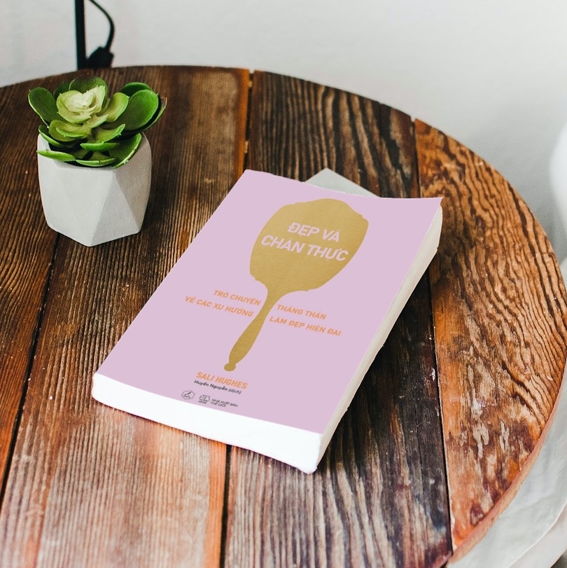 Đẹp Và Chân Thực PDF Đẹp Và Chân Thực PDF