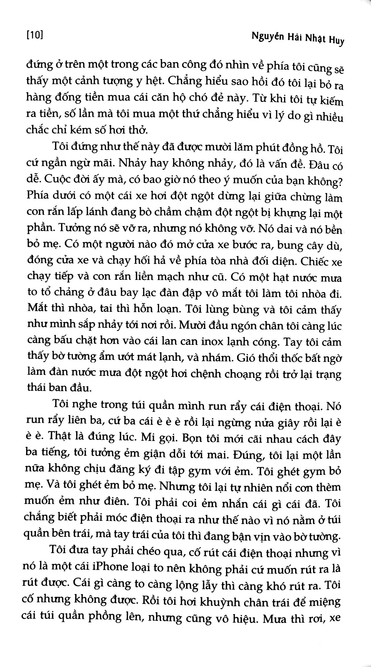 Tôi Ngồi Đây Chờ Cơn Bão Tới PDF