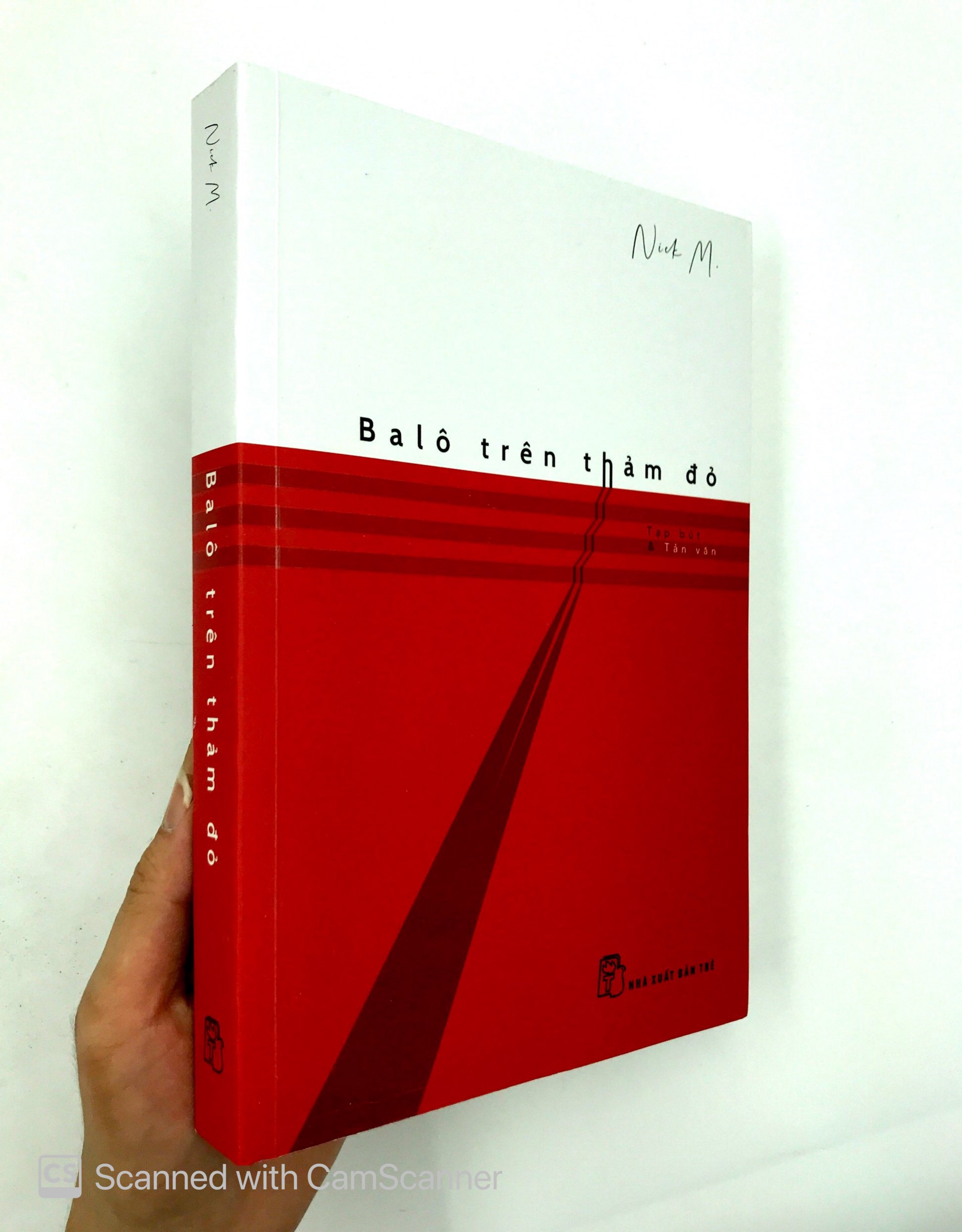 Balô Trên Thảm Đỏ PDF