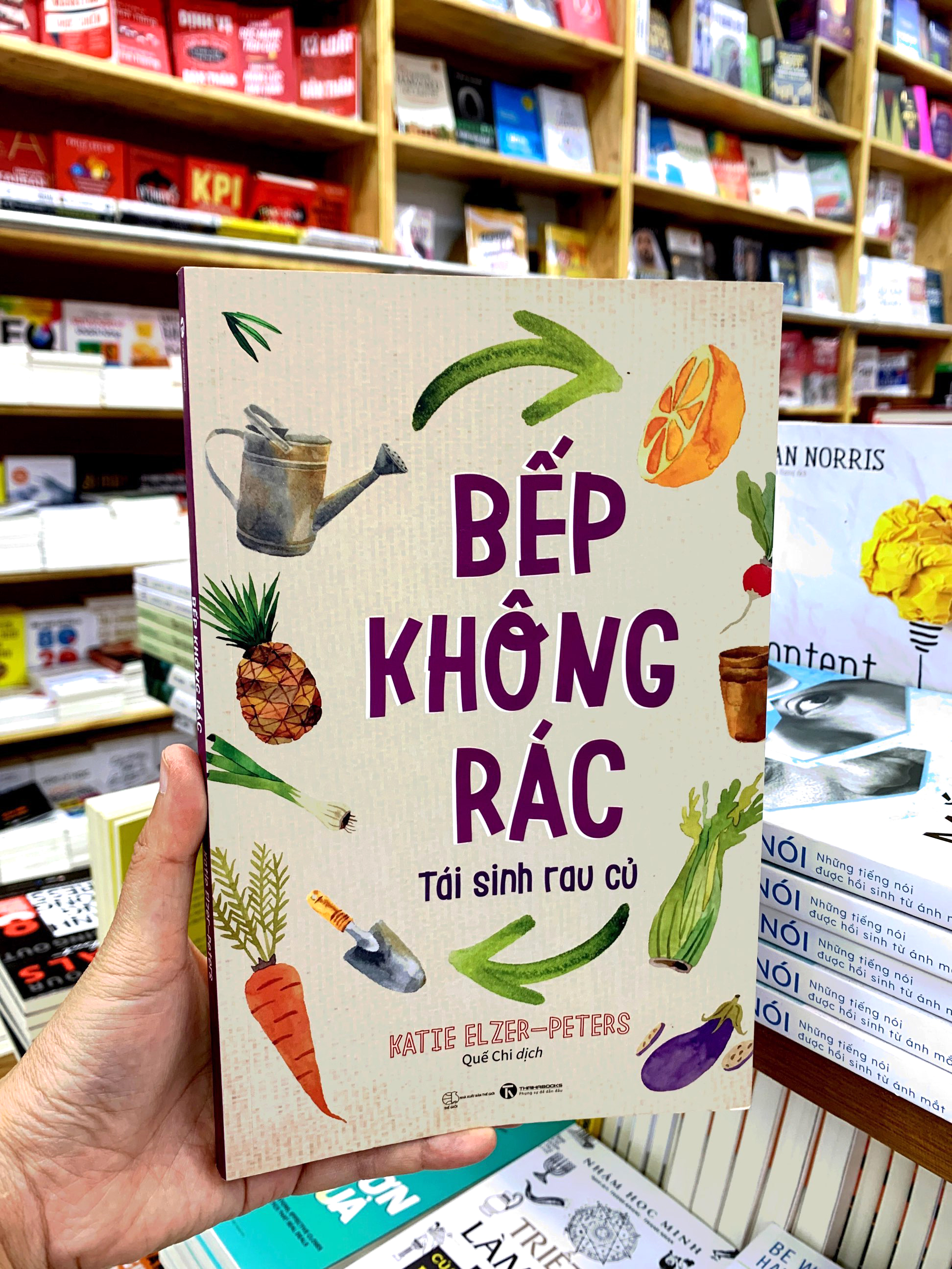 Bếp Không Rác - Tái Sinh Rau Củ PDF đọc ebook online, epub online, nghe sách nói audio miễn phí. Bếp Không Rác - Tái Sinh Rau Củ PDF đọc ebook online, epub online, nghe sách nói audio miễn phí.