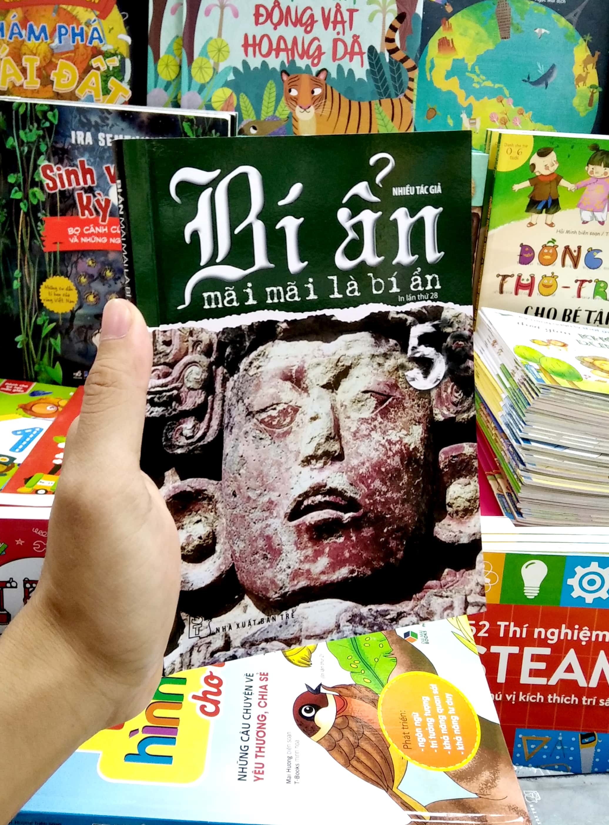Bí Ẩn Mãi Mãi Là Bí Ẩn 05 PDF đọc ebook online, epub online, nghe sách nói audio miễn phí. Bí Ẩn Mãi Mãi Là Bí Ẩn 05 PDF đọc ebook online, epub online, nghe sách nói audio miễn phí.