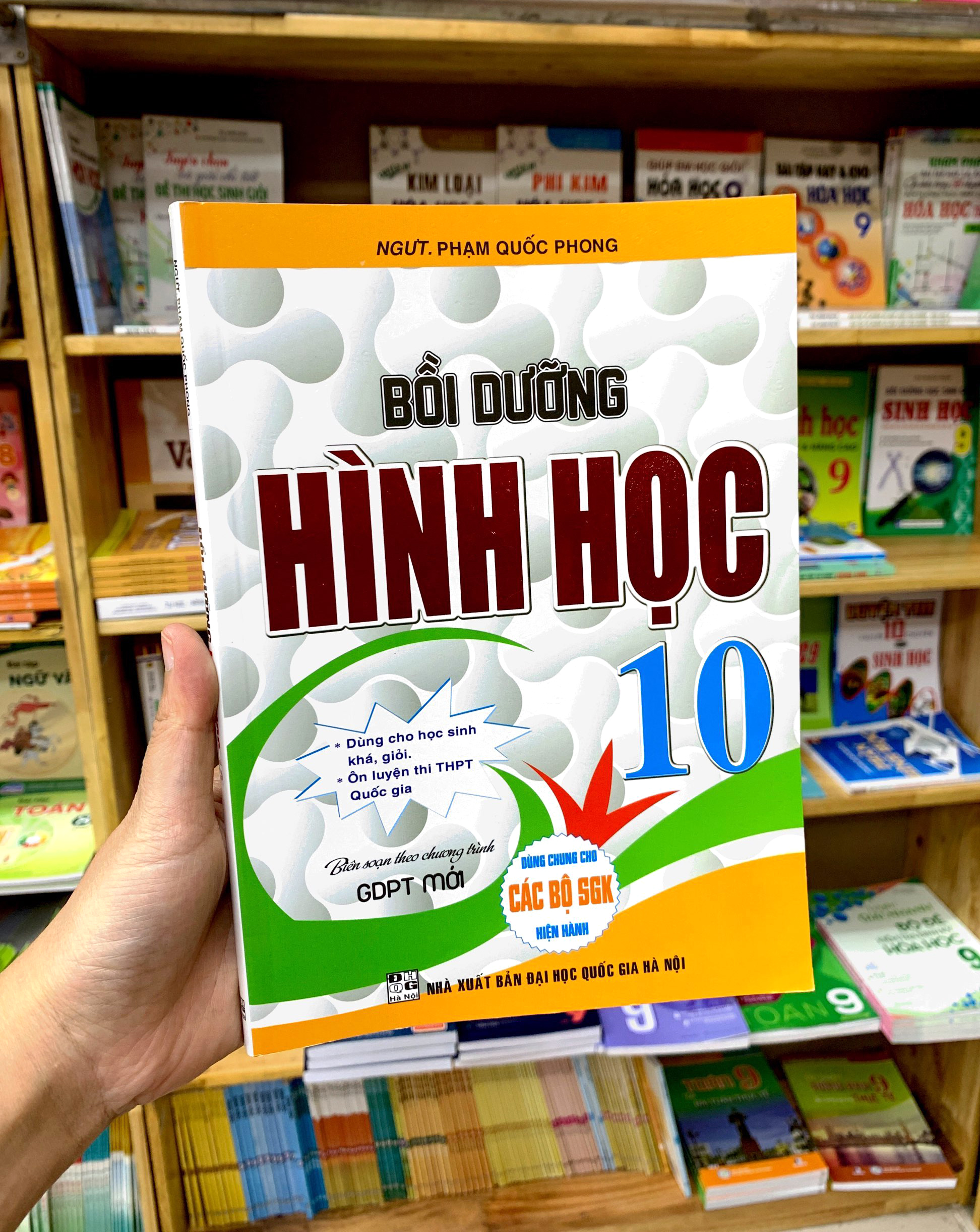 Bồi Dưỡng Hình Học 10 (Biên Soạn Theo Chương Trinh GDPT Mới) (Dùng Chung Cho Các Bộ SGK Hiện Hành) PDF đọc ebook online, epub online, nghe sách nói audio miễn phí.