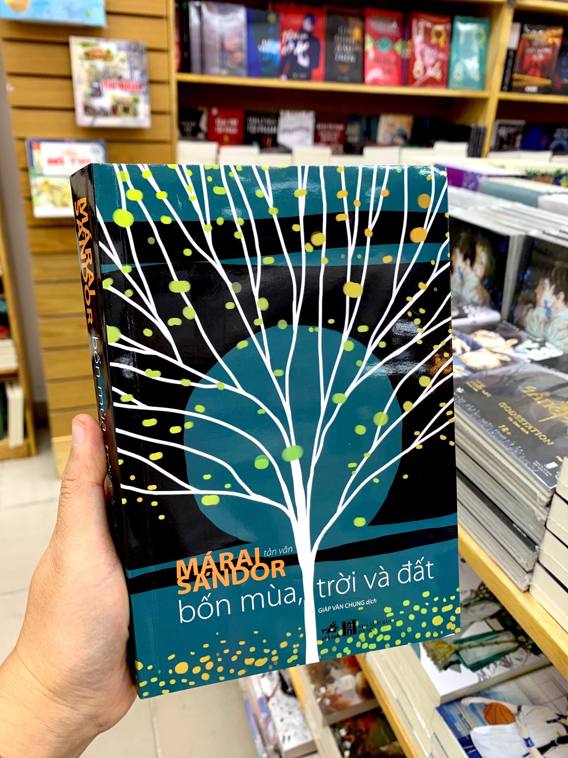 Bốn Mùa, Trời Và Đất PDF đọc ebook online, epub online, nghe sách nói audio miễn phí. Bốn Mùa, Trời Và Đất PDF đọc ebook online, epub online, nghe sách nói audio miễn phí.