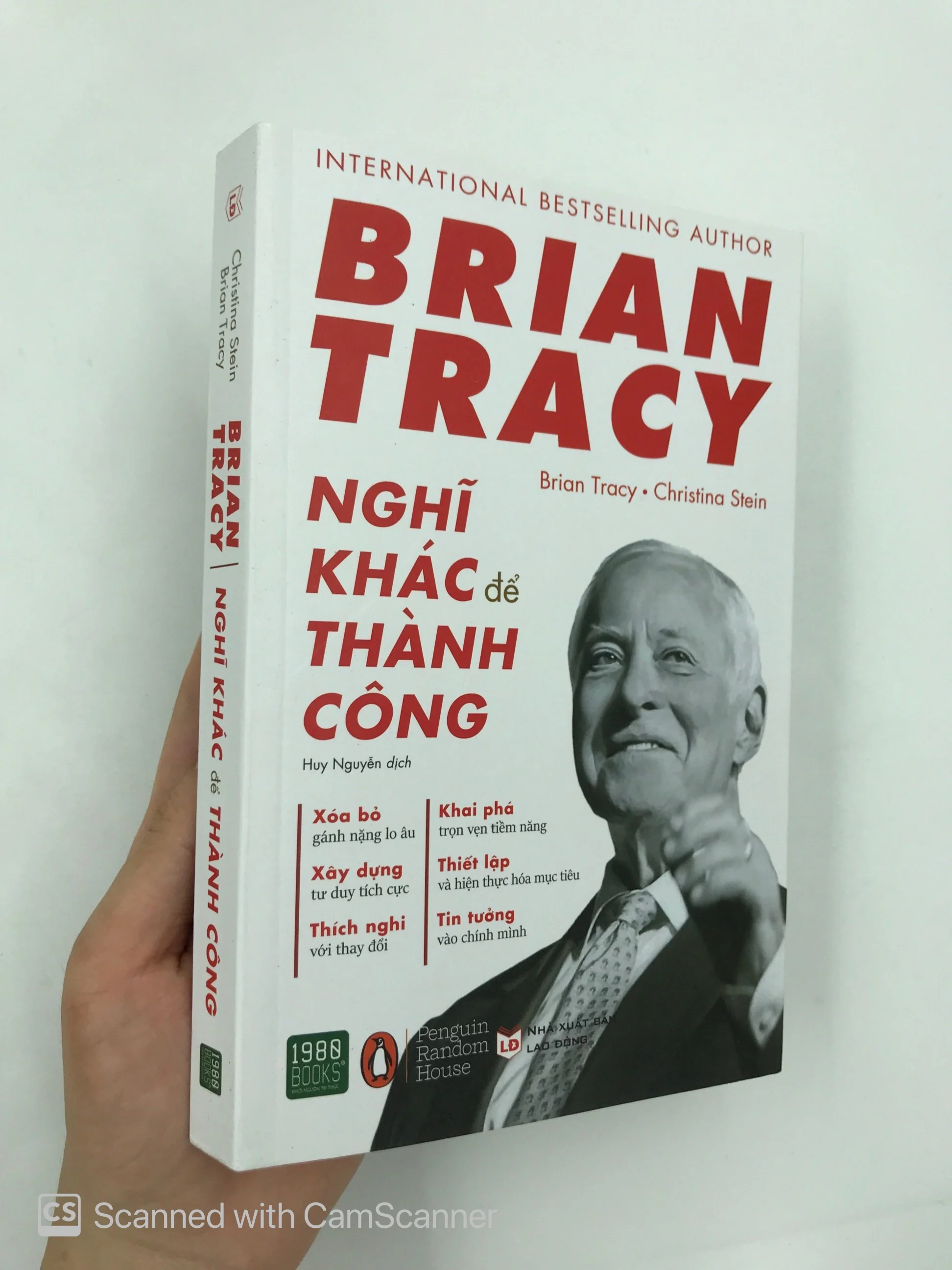 Brian Tracy - Nghĩ Khác Để Thành Công PDF