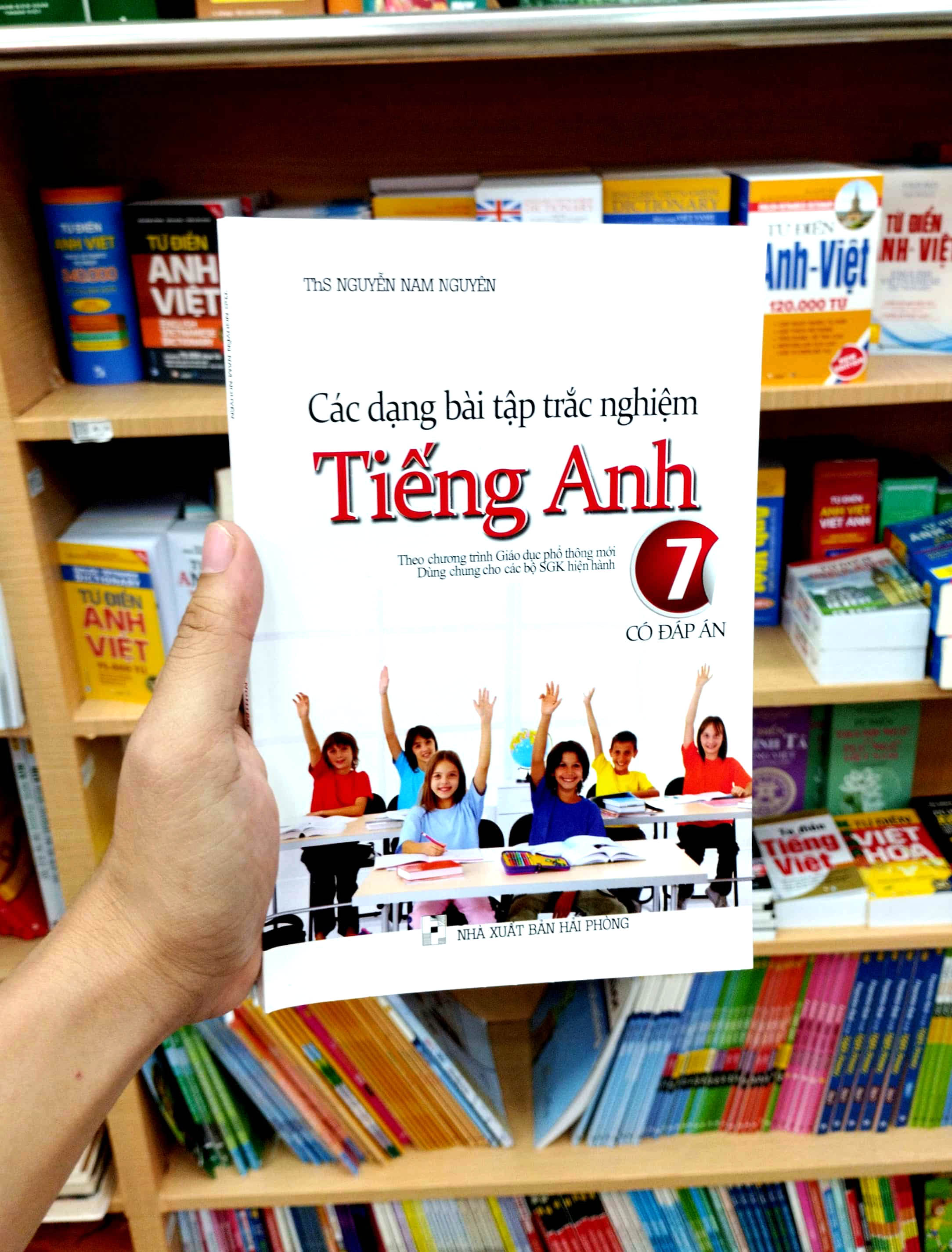Các Dạng Bài Tập Trắc Nghiệm Tiếng Anh 7 (Có Đáp Án) PDF đọc ebook online, epub online, nghe sách nói audio miễn phí. Tải sách Các Dạng Bài Tập Trắc Nghiệm Tiếng Anh 7 (Có Đáp Án) PDF đọc ebook online, epub online, nghe sách nói audio miễn phí.