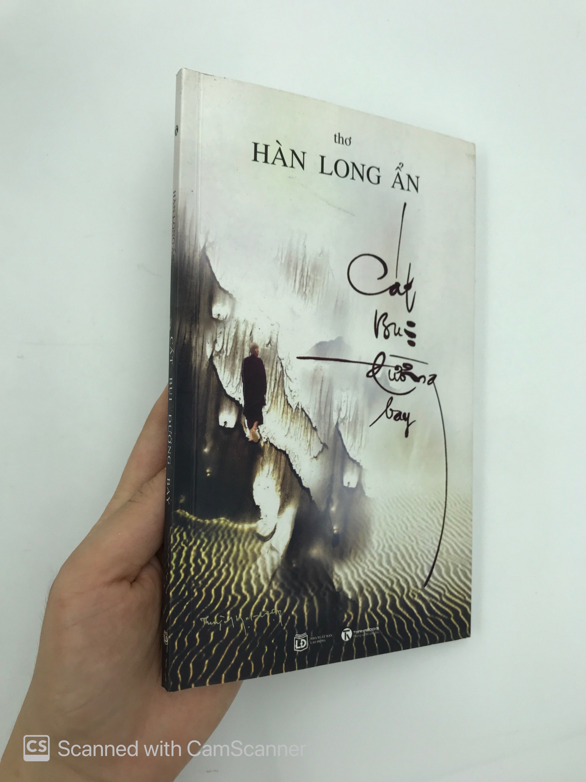Cát Bụi Đường Bay PDF đọc ebook online, epub online, nghe sách nói audio miễn phí.