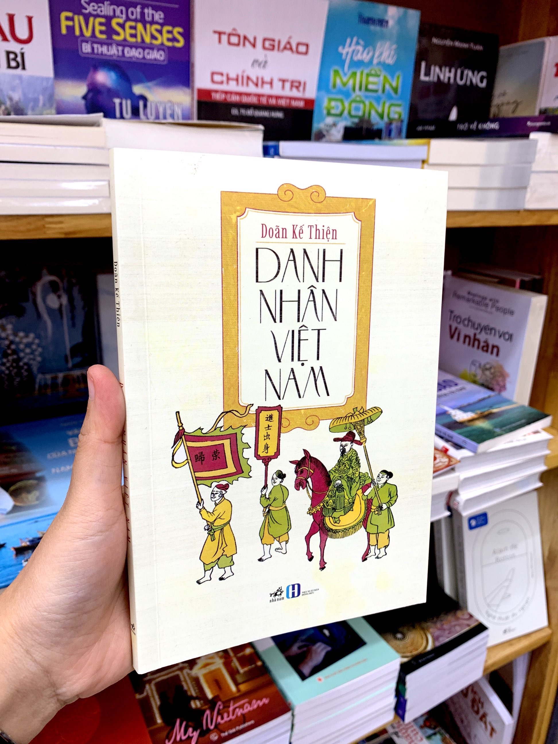 Tải sách Danh Nhân Việt Nam PDF đọc ebook online, epub online, nghe sách nói audio miễn phí.