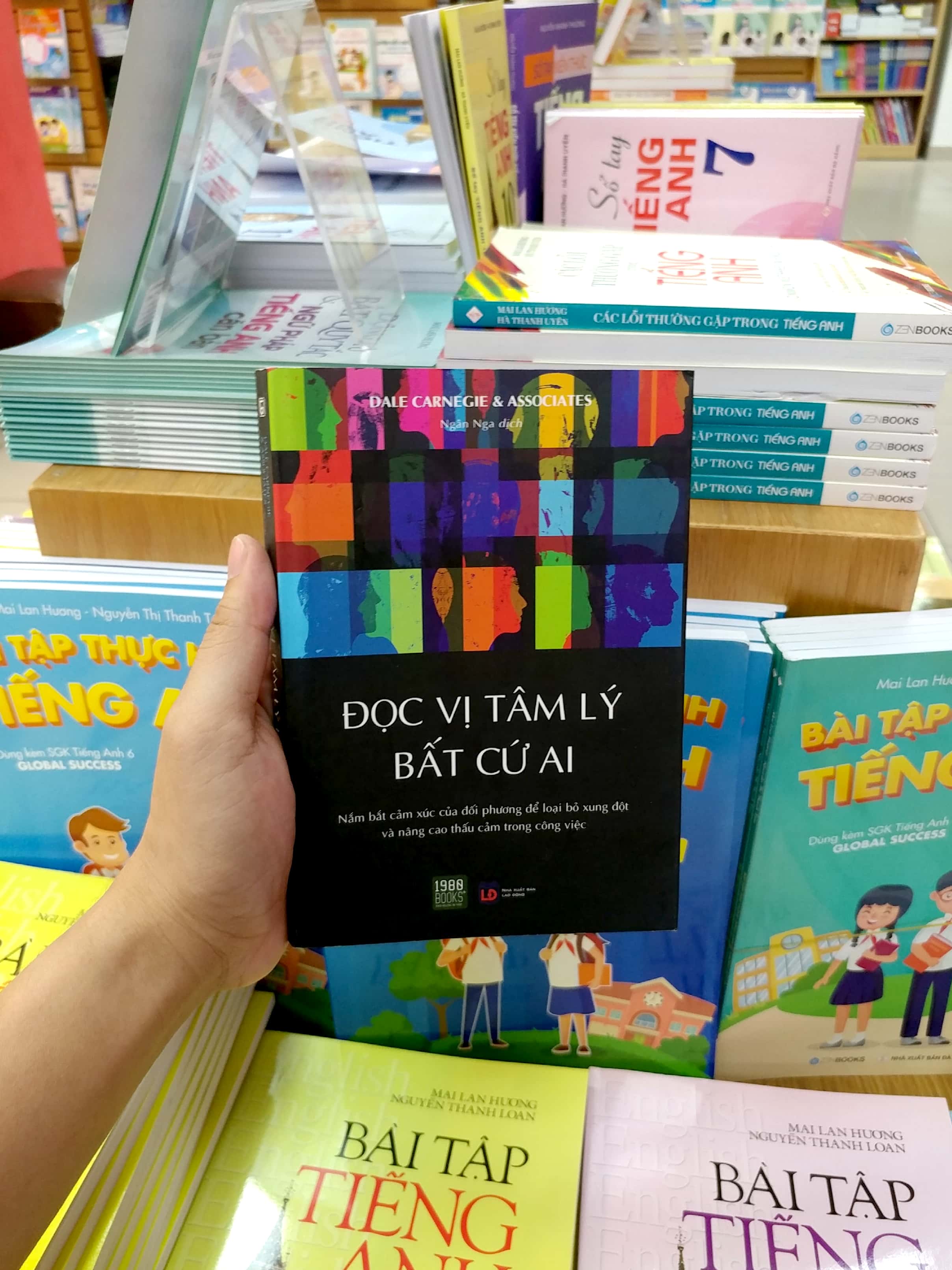 Đọc Vị Tâm Lý Bất Cứ Ai PDF đọc ebook online, epub online, nghe sách nói audio miễn phí.