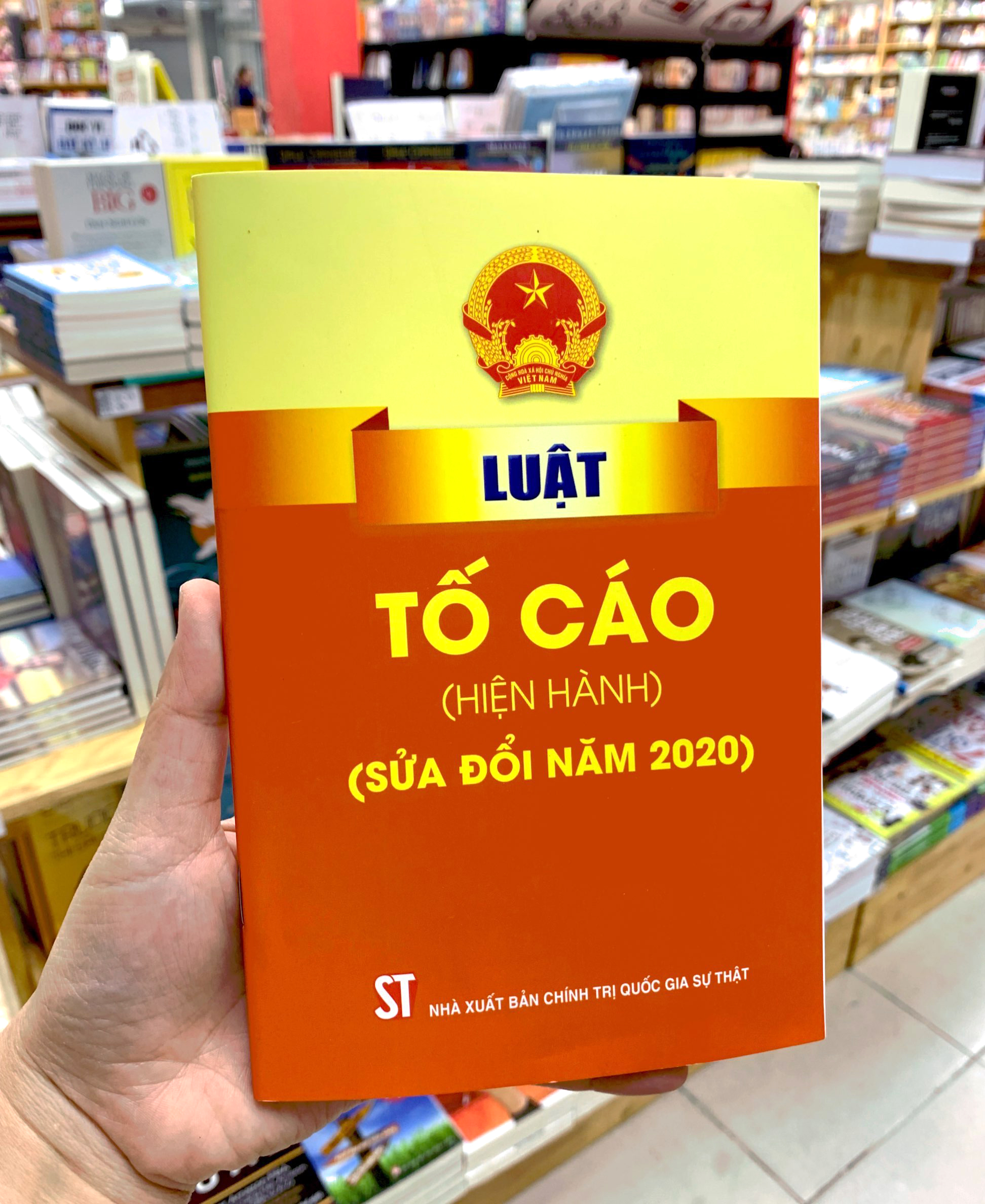 Luật Tố Cáo (Hiện Hành) (Sửa Đổi Năm 2020) PDF đọc ebook online, epub online, nghe sách nói audio miễn phí.