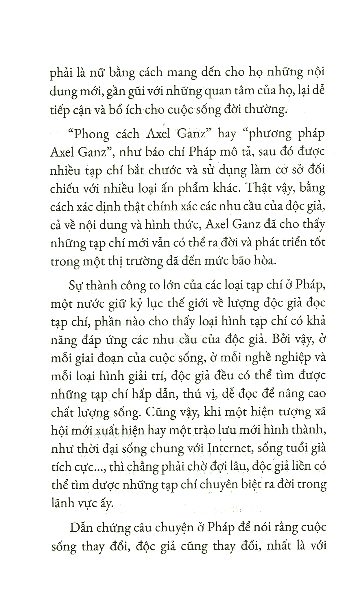 Người Kể Chuyện Trên Báo PDF