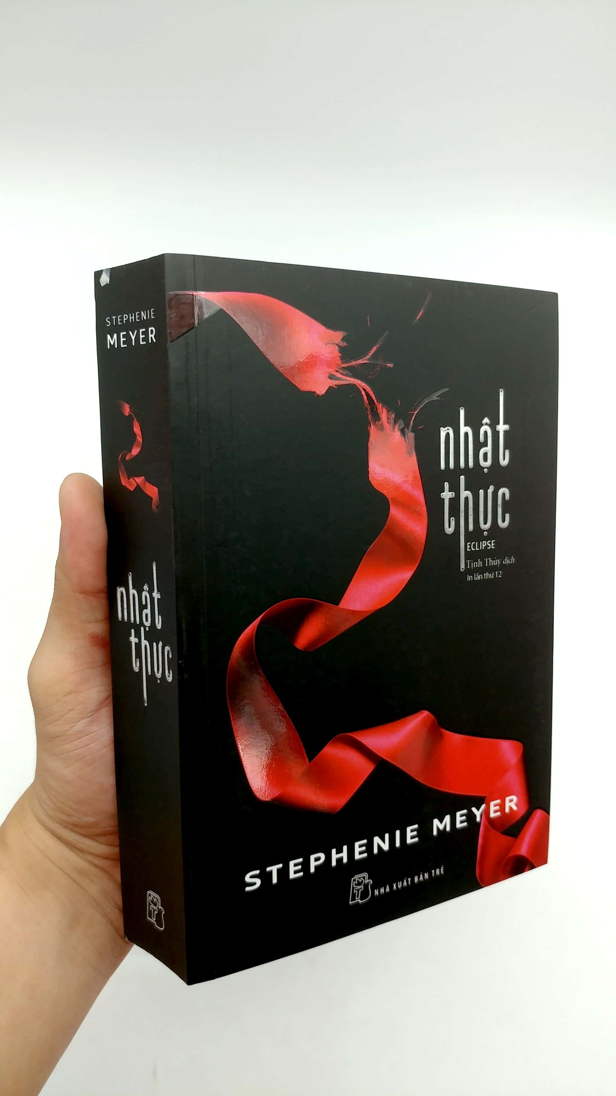 Nhật Thực PDF đọc ebook online, epub online, nghe sách nói audio miễn phí. Tải sách Nhật Thực PDF đọc ebook online, epub online, nghe sách nói audio miễn phí.