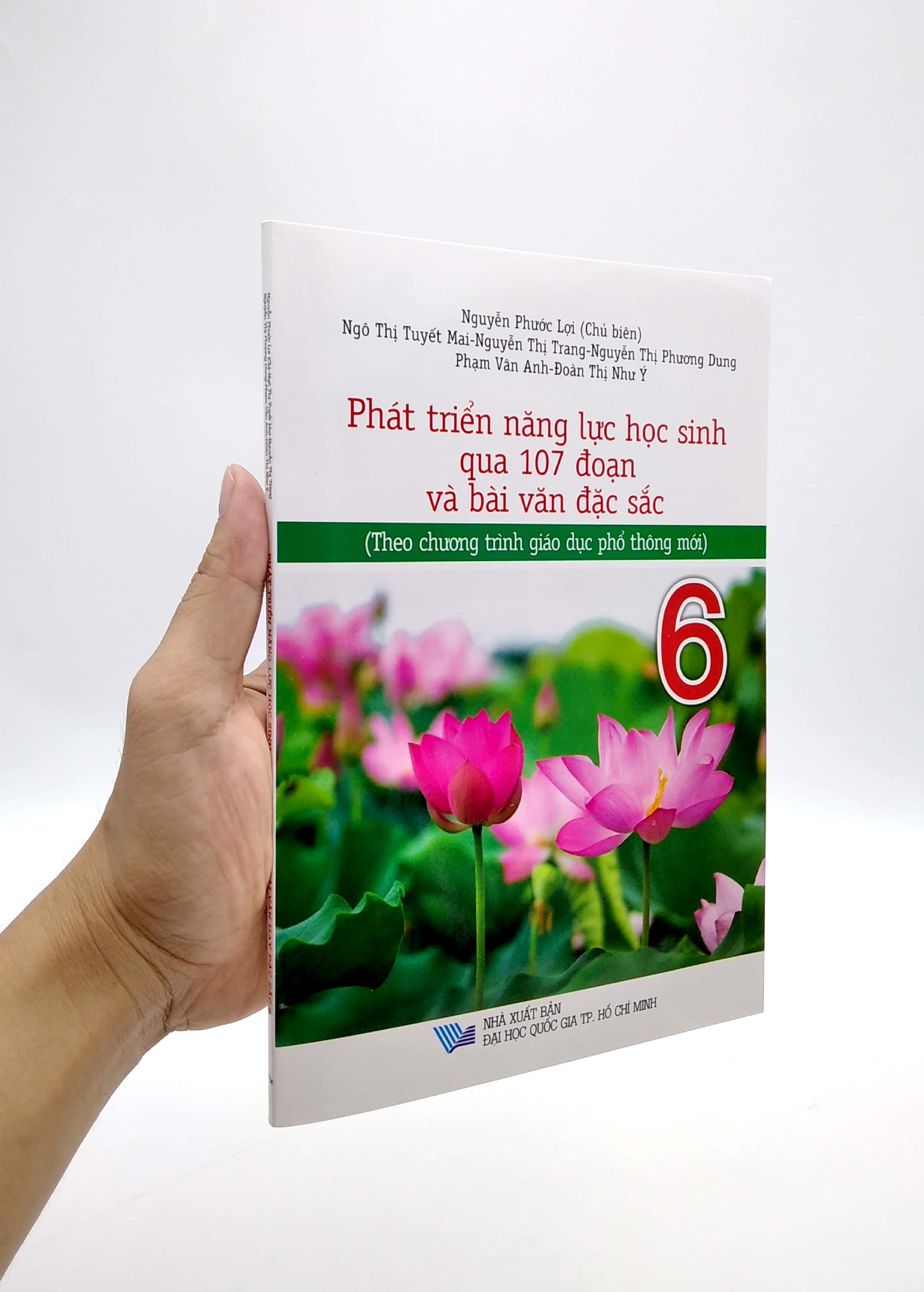Phát Triển Năng Lực Học Sinh Qua 107 Đoạn Và Bài Văn Đặc Sắc 6 - Theo Chương Trình Giáo Dục Phổ Thông Mới PDF đọc ebook online, epub online, nghe sách nói audio miễn phí.
