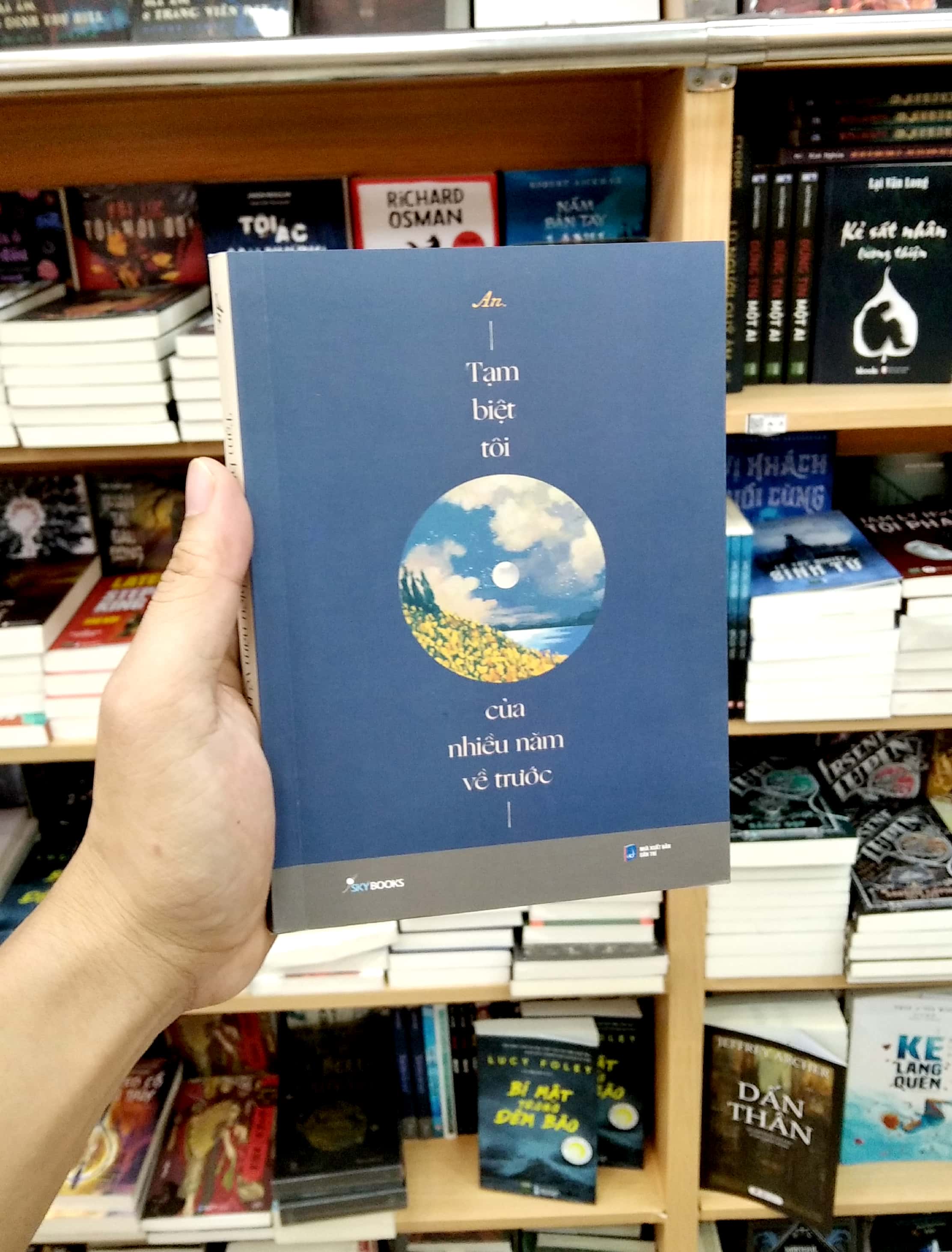 Sách Tạm Biệt Tôi Của Nhiều Năm Về Trước - FAHASA.COM