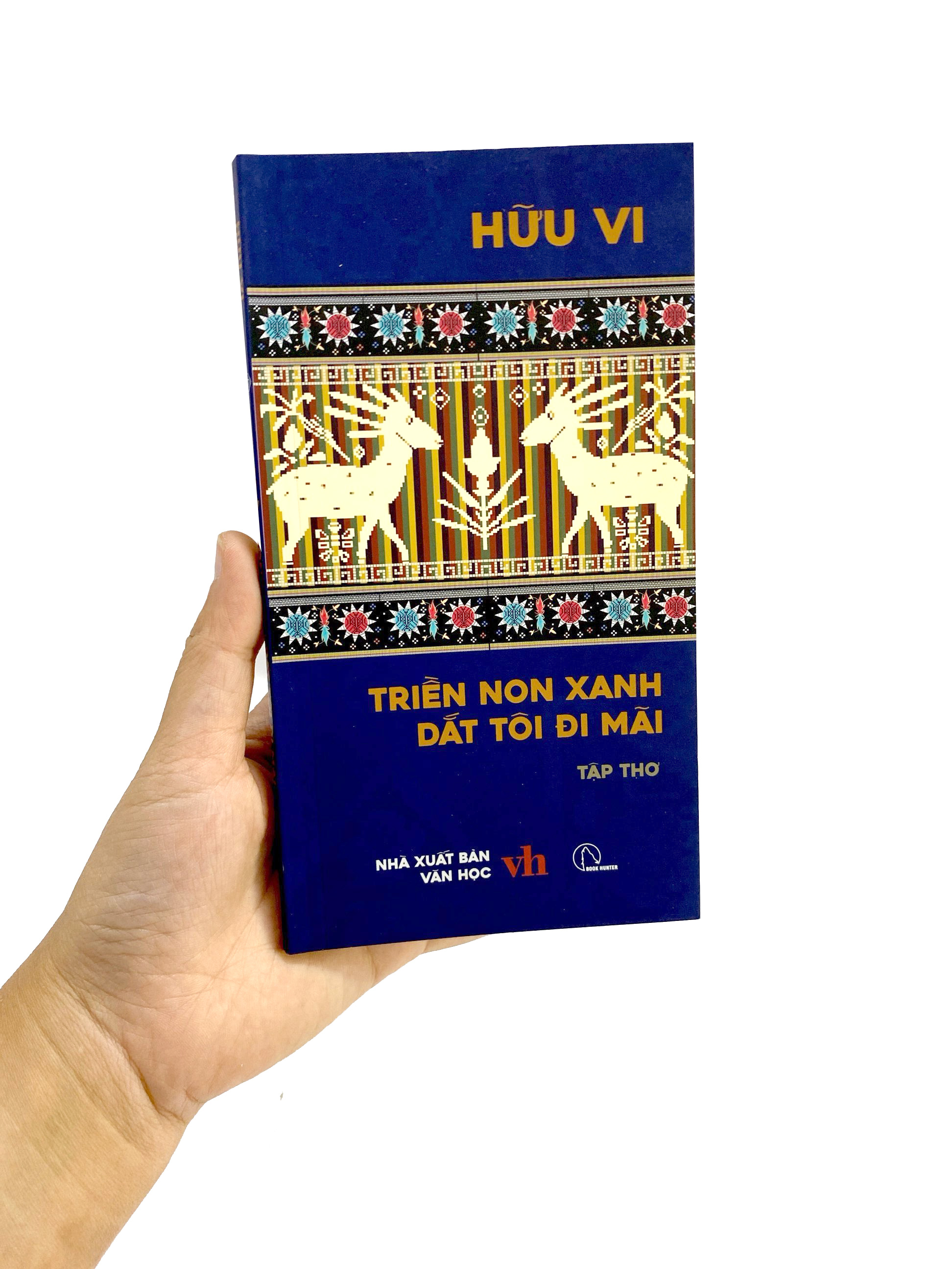Triền Non Xanh Dắt Tôi Đi Mãi - Tập Thơ PDF Triền Non Xanh Dắt Tôi Đi Mãi - Tập Thơ PDF