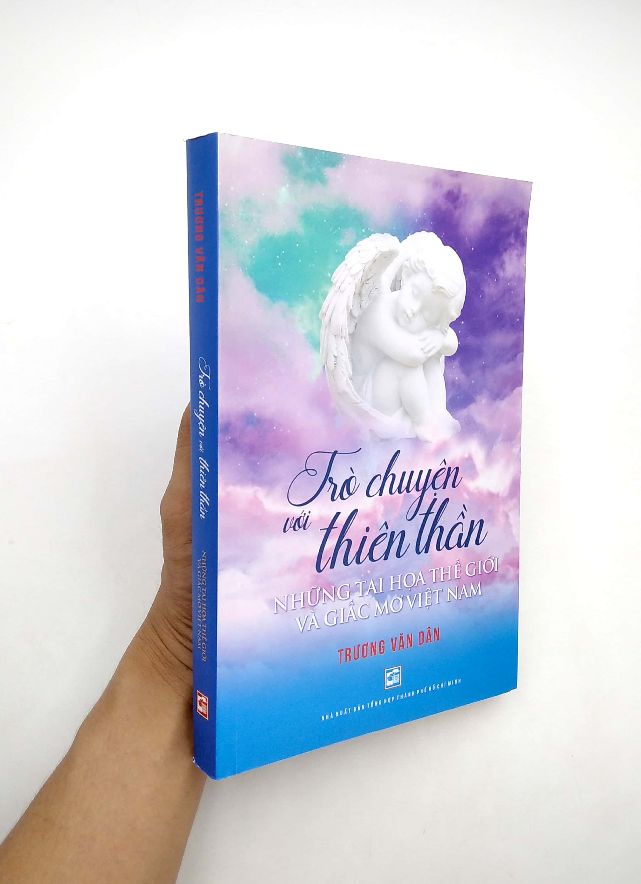 Trò Chuyện Với Thiên Thần - Những Tai Họa Thế Giới Và Giấc Mơ Vi PDF đọc ebook online, epub online, nghe sách nói audio miễn phí. Tải sách Trò Chuyện Với Thiên Thần - Những Tai Họa Thế Giới Và Giấc Mơ Vi PDF đọc ebook online, epub online, nghe sách nói audio miễn phí.