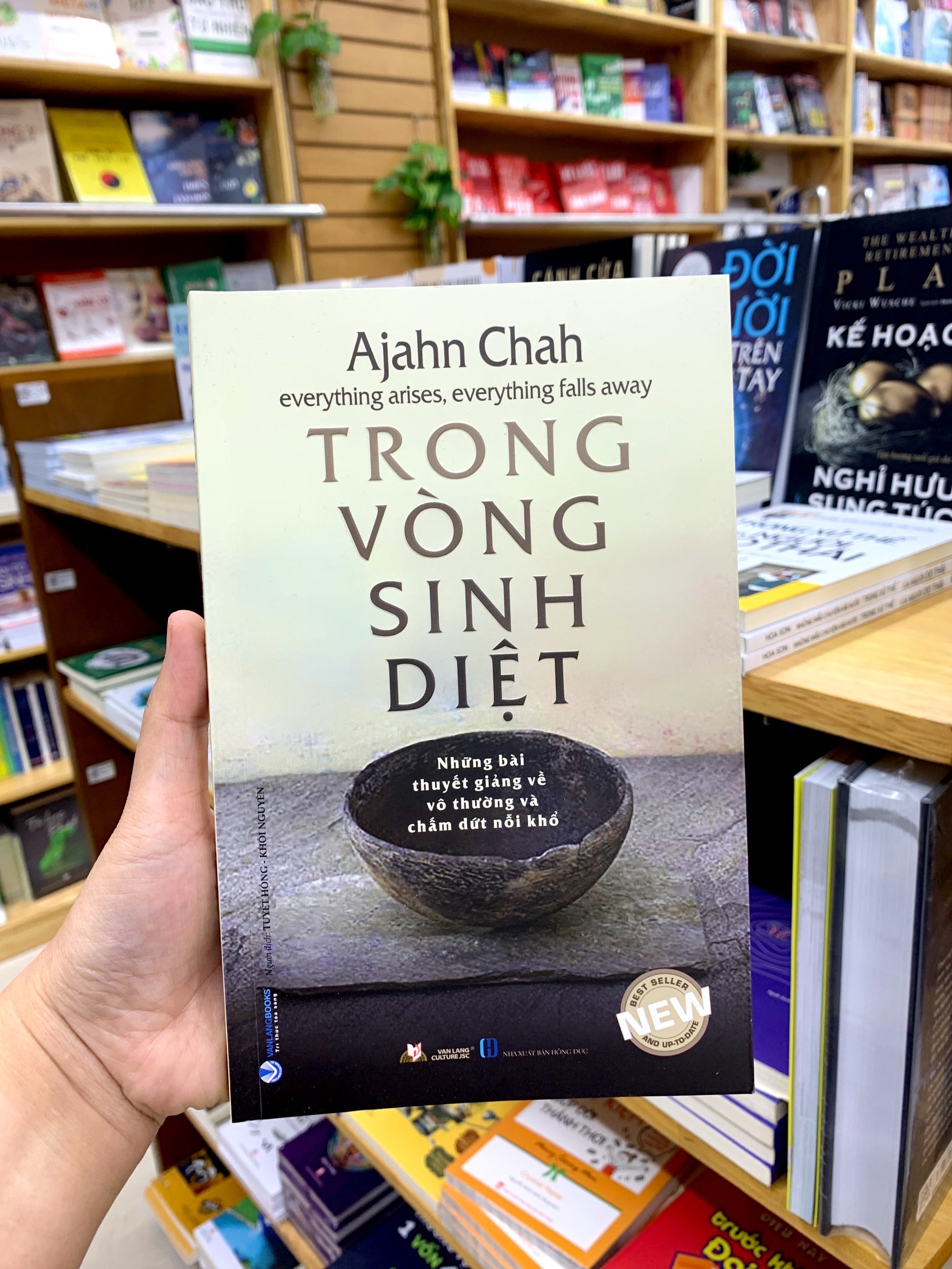 Trong Vòng Sinh Diệt PDF đọc ebook online, epub online, nghe sách nói audio miễn phí.