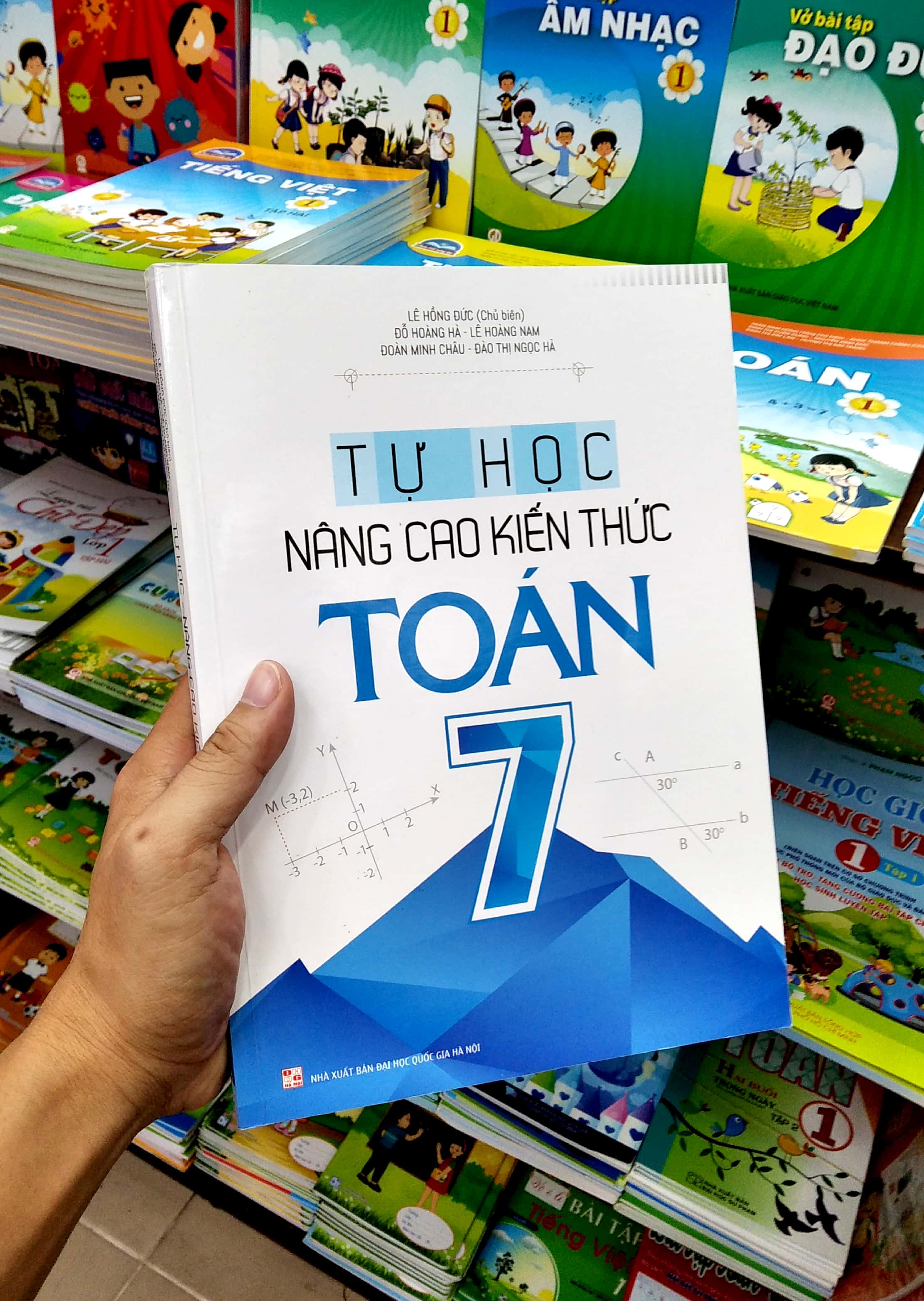Tải sách Tự Học - Nâng Cao Kiến Thức Toán 7 PDF đọc ebook online, epub online, nghe sách nói audio miễn phí.