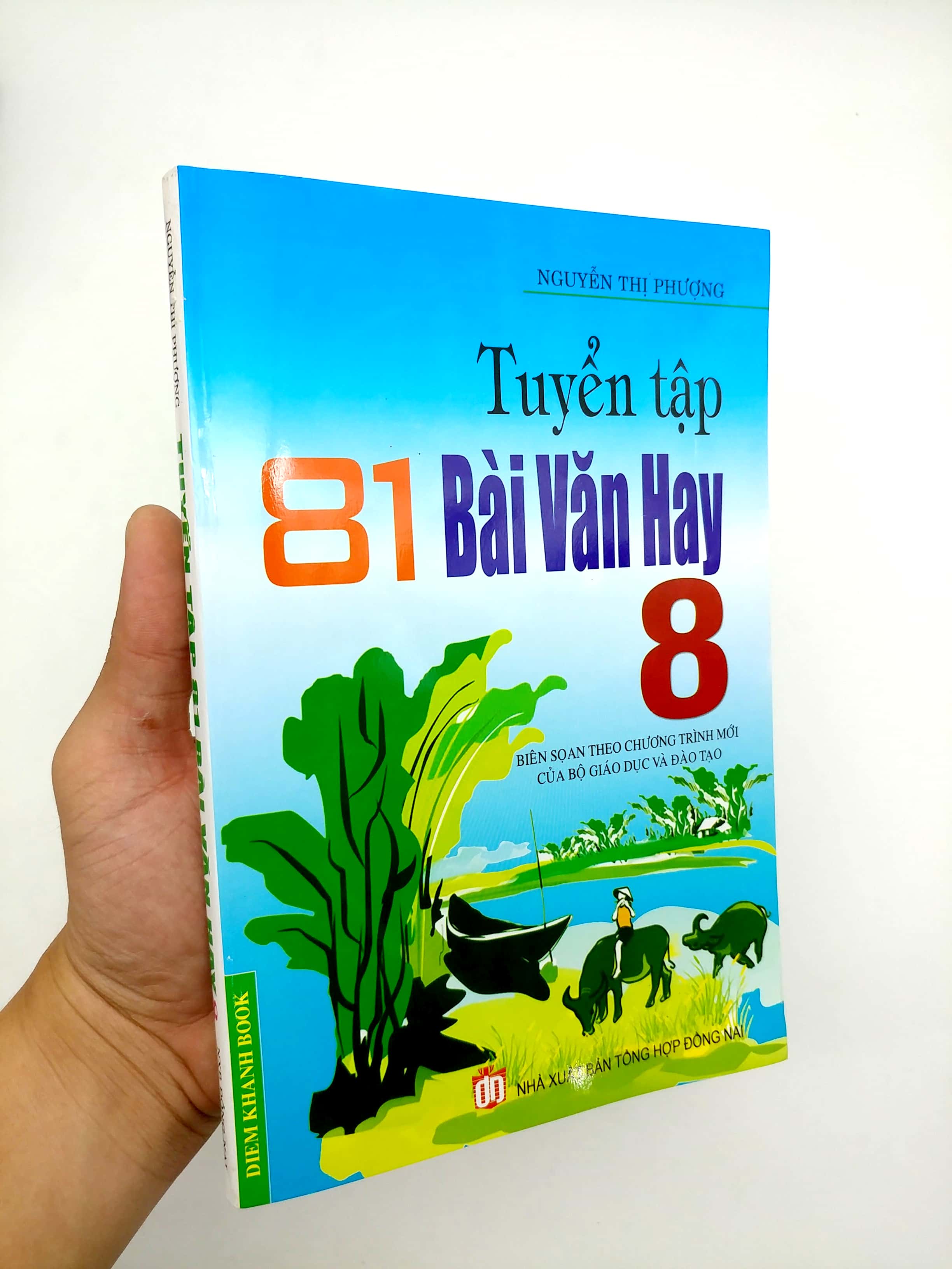 Tải sách Tuyển Tập 81 Bài Văn Hay 8 (Tái Bản 2015) PDF đọc ebook online, epub online, nghe sách nói audio miễn phí.